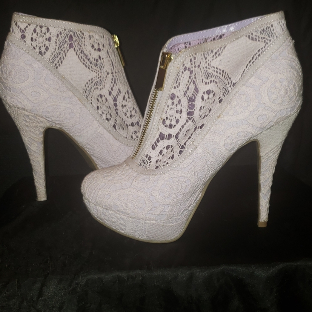 Lilac Knit Platform Heels